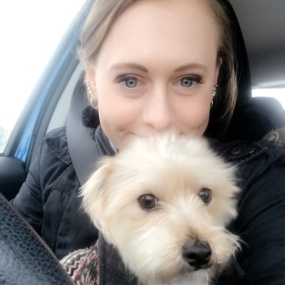 Meet your Posher, Carrie - Picture 5 of 11